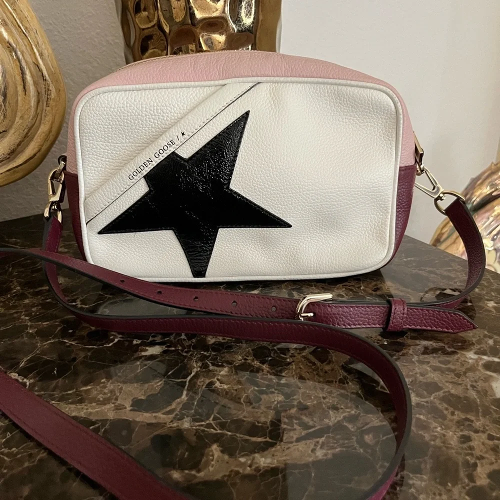 Golden Goose Star Made in Italy Soft-Grain Leather Crossbody Bag. - Picture 10 of 10